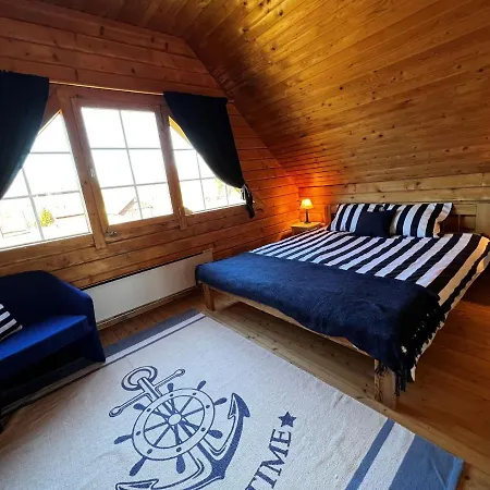 Casa de Férias Merejussi Puhkemajad *